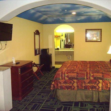 Regency Inn Porter Экстерьер фото