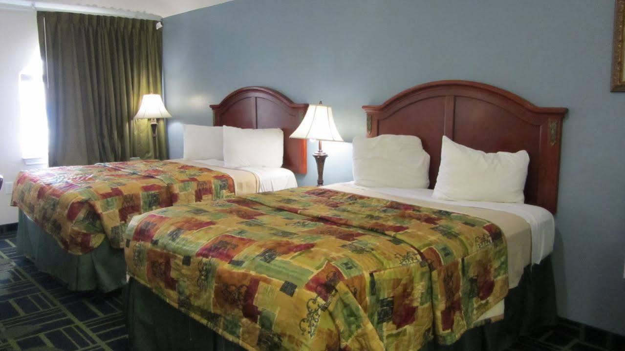 Regency Inn Porter Экстерьер фото